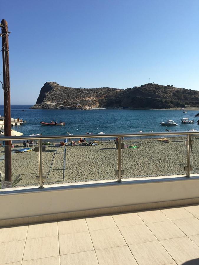 Beach Front Condo South Crete كالوي ليمين المظهر الخارجي الصورة