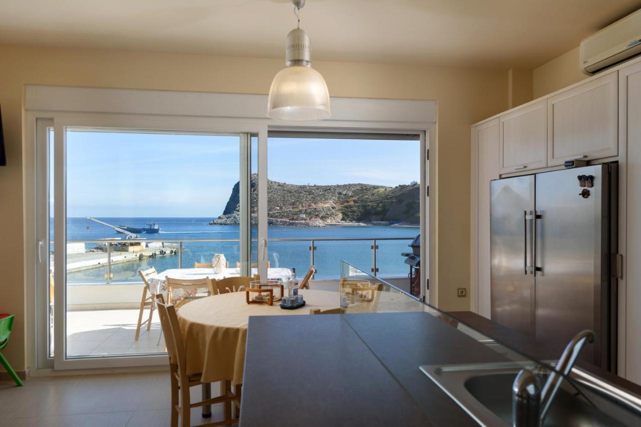 Beach Front Condo South Crete كالوي ليمين المظهر الخارجي الصورة